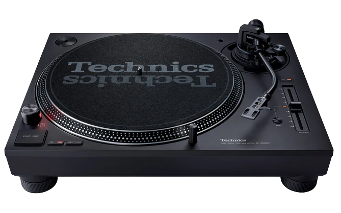 Technics SL-1200MK7 Direct-Drive Turntable